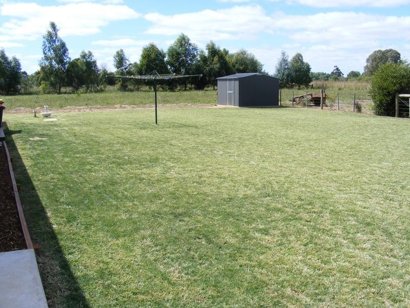 8 Dunstone Road, Kyabram VIC 3620