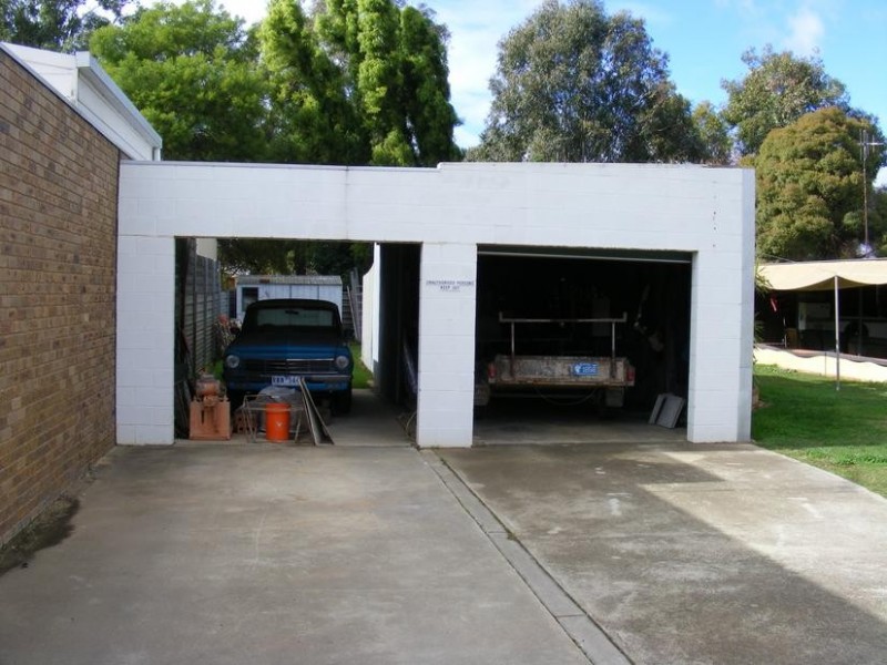 27 Richards Street, Kyabram VIC 3620