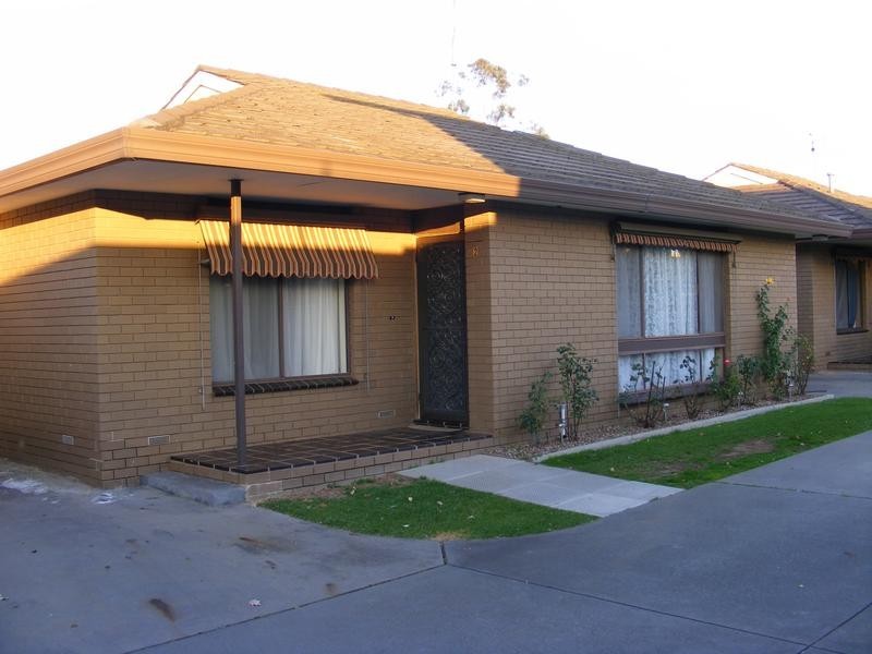 2/46 Fischer street, Kyabram VIC 3620