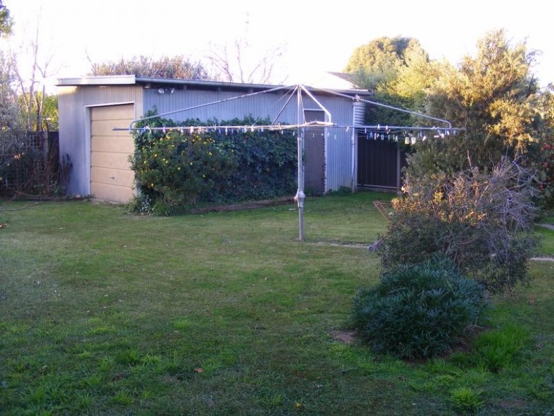 19 Racecourse Road, Kyabram VIC 3620