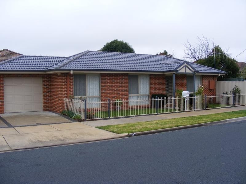 37 Fischer Street, Kyabram VIC 3620