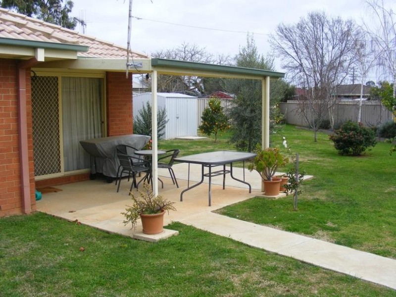 2 Lee Court, Kyabram VIC 3620