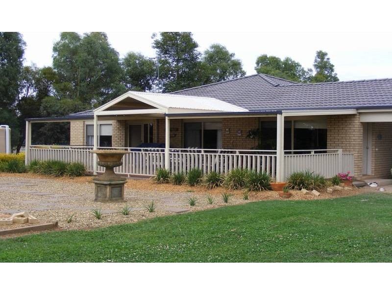 19 Amarco Lane, Kyabram VIC 3620