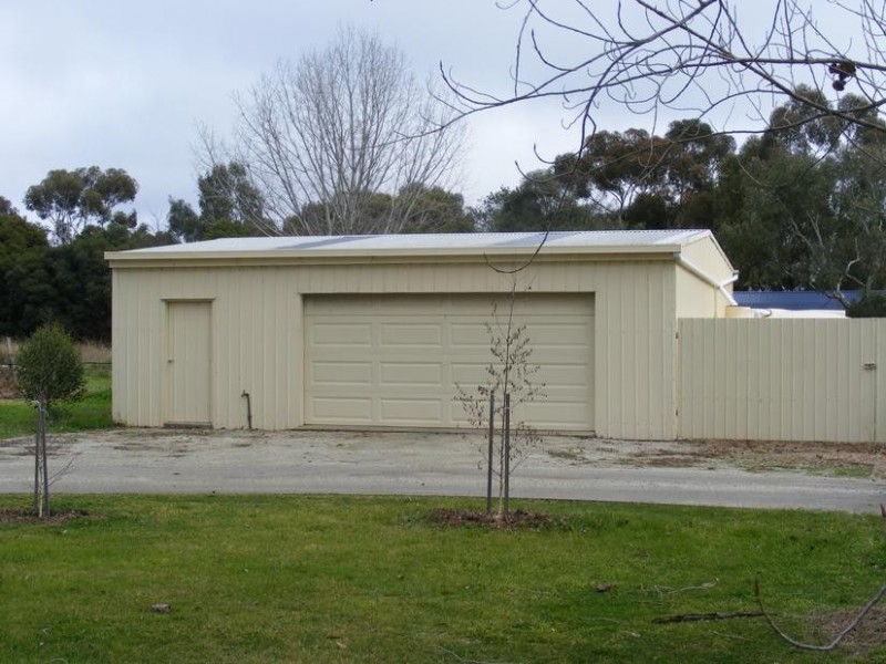 9 Brose Road, Kyabram VIC 3620