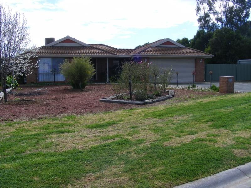 50 Munro Crescent, Kyabram VIC 3620