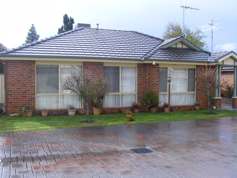 2/8 Unwin Street, Kyabram VIC 3620