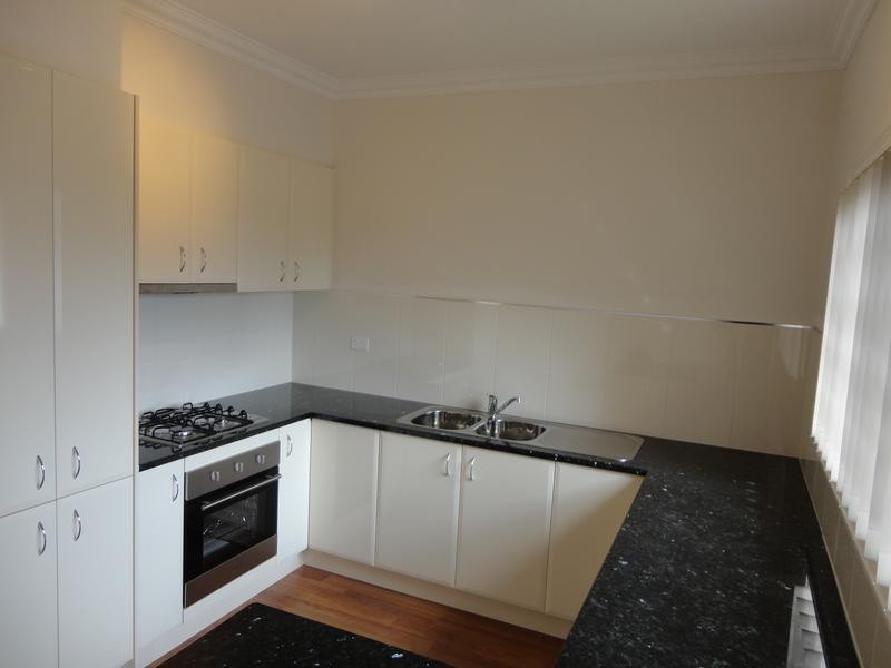 2/14 Mitchell Street, Kyabram VIC 3620