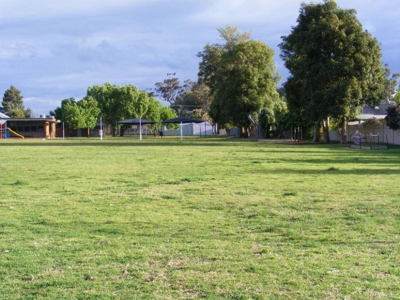 10 Gillespie Street, Kyabram VIC 3620