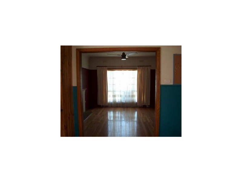 19 Racecourse Road, Kyabram VIC 3620