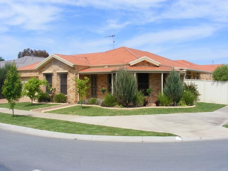 26 Fenaughty Street, Kyabram VIC 3620