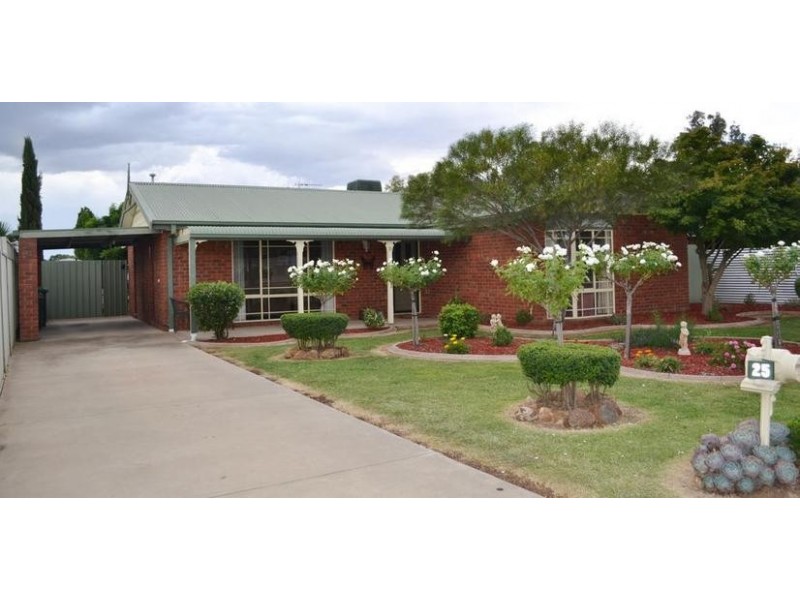 25 Memorial Drive, Tongala VIC 3621