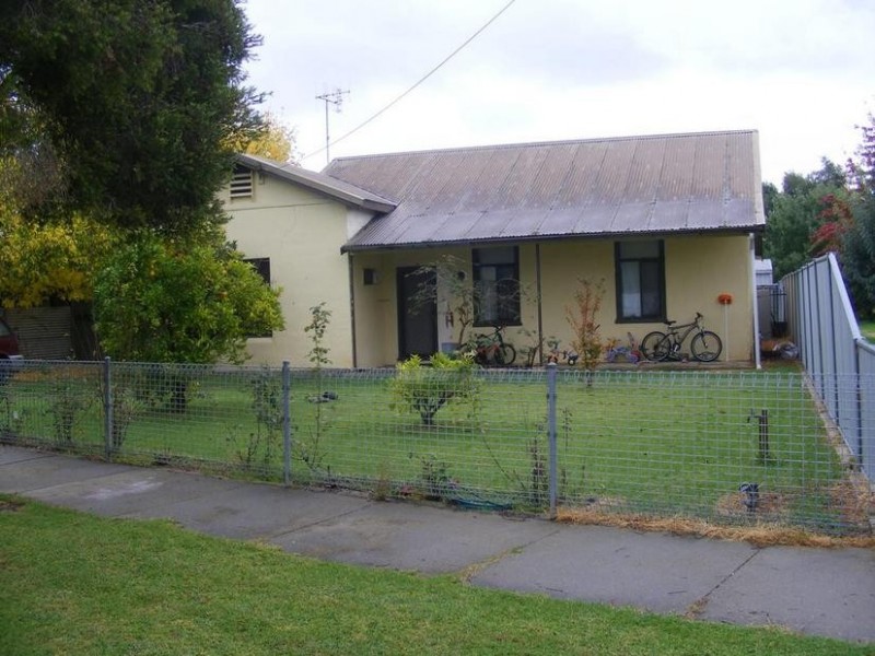3 Station St, Kyabram VIC 3620