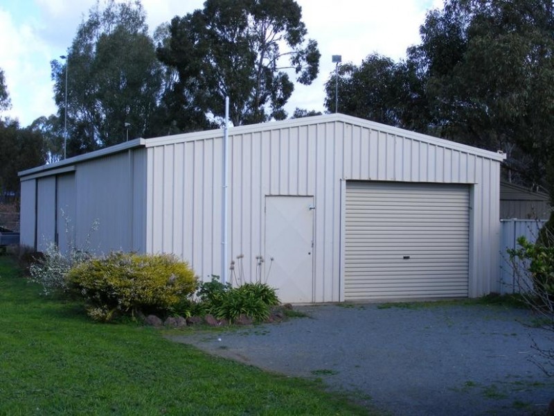 9 Munro Crescent, Kyabram VIC 3620