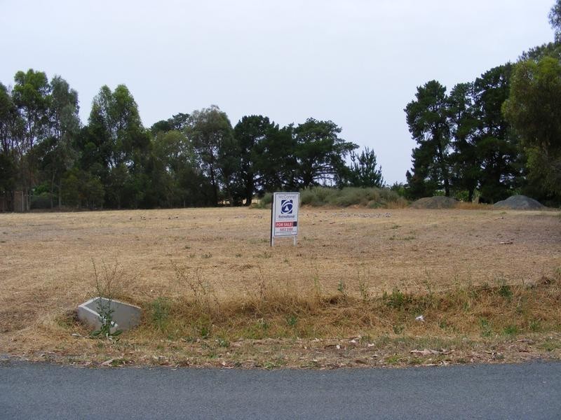 21 Amarco Lane, Kyabram VIC 3620