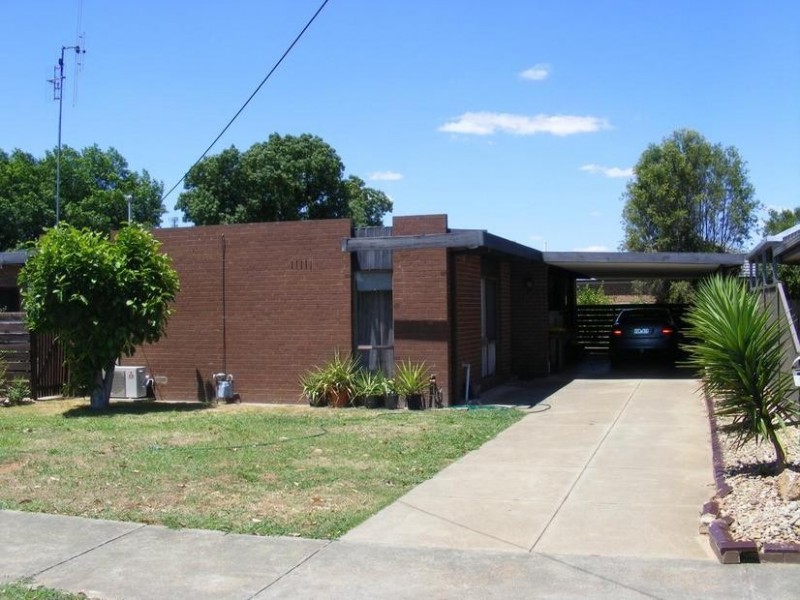 15 Bond Street, Kyabram VIC 3620