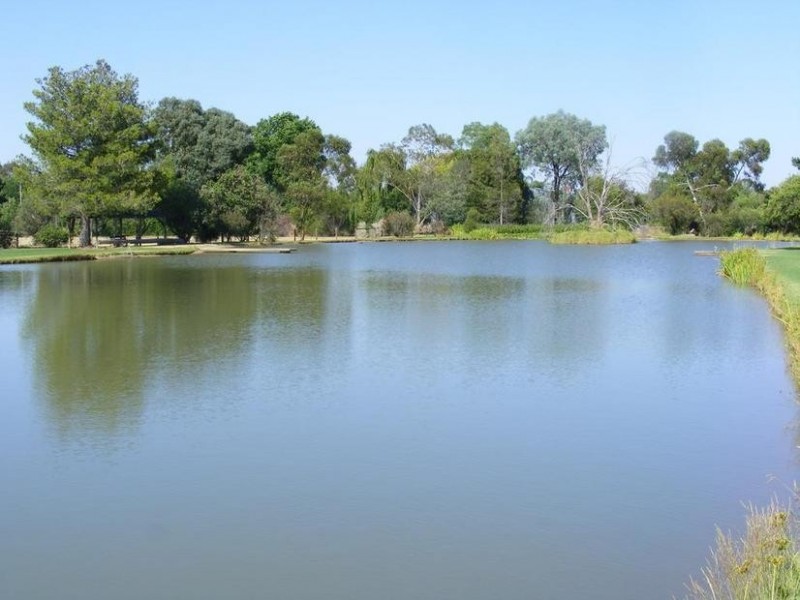 2 Shelldean Place, Kyabram VIC 3620