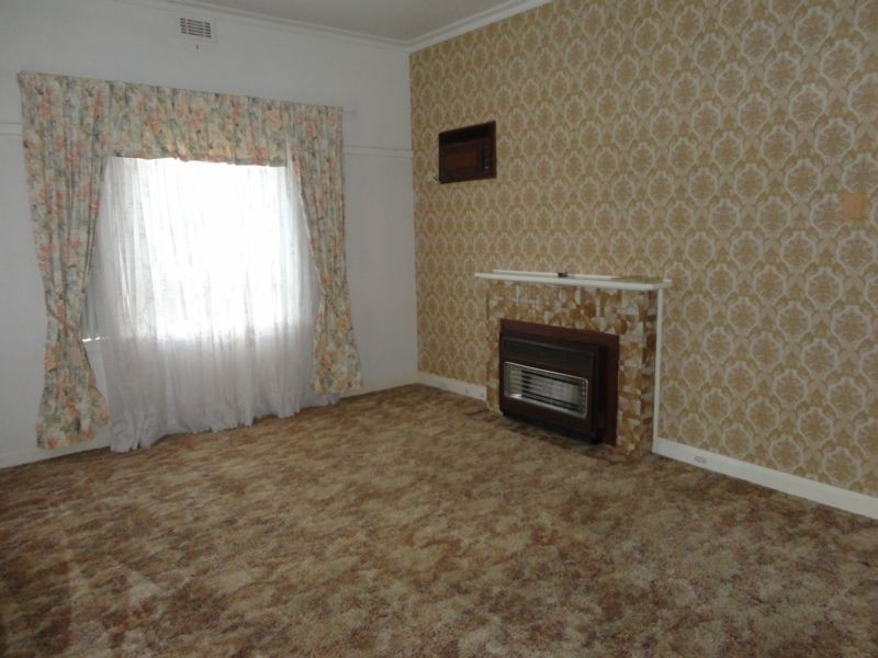 16 Unwin Street, Kyabram VIC 3620