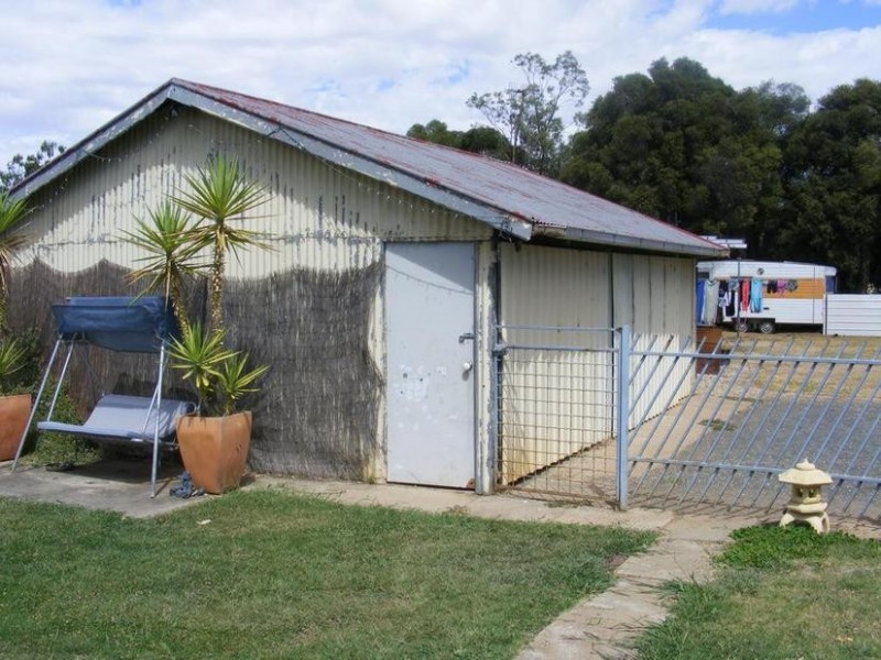 15 Cox Avenue, Tongala VIC 3621