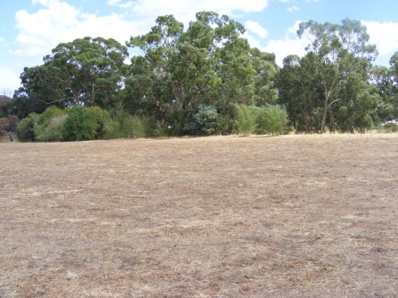 1061 McEwen Road, Kyabram VIC 3620