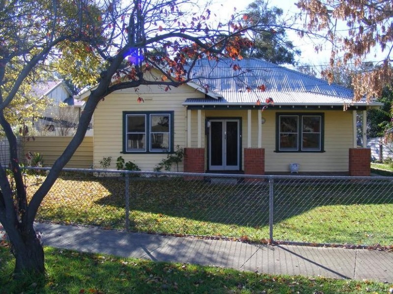 15 Oswald Street, Kyabram VIC 3620