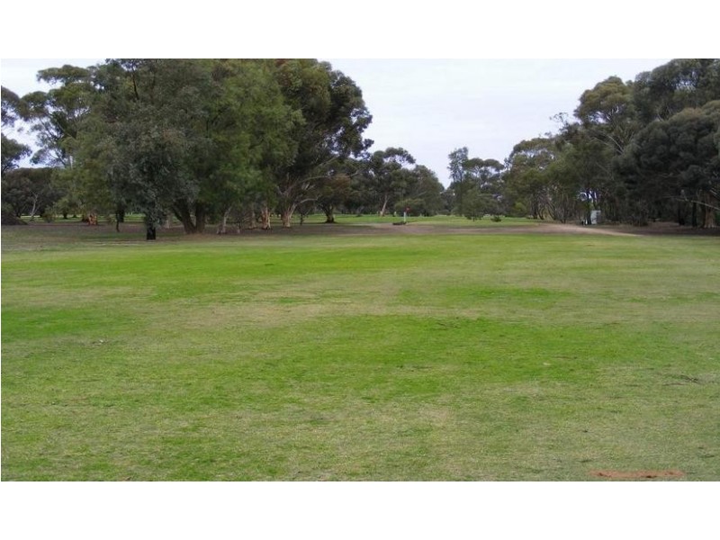 23 Outram Avenue, Kyabram VIC 3620