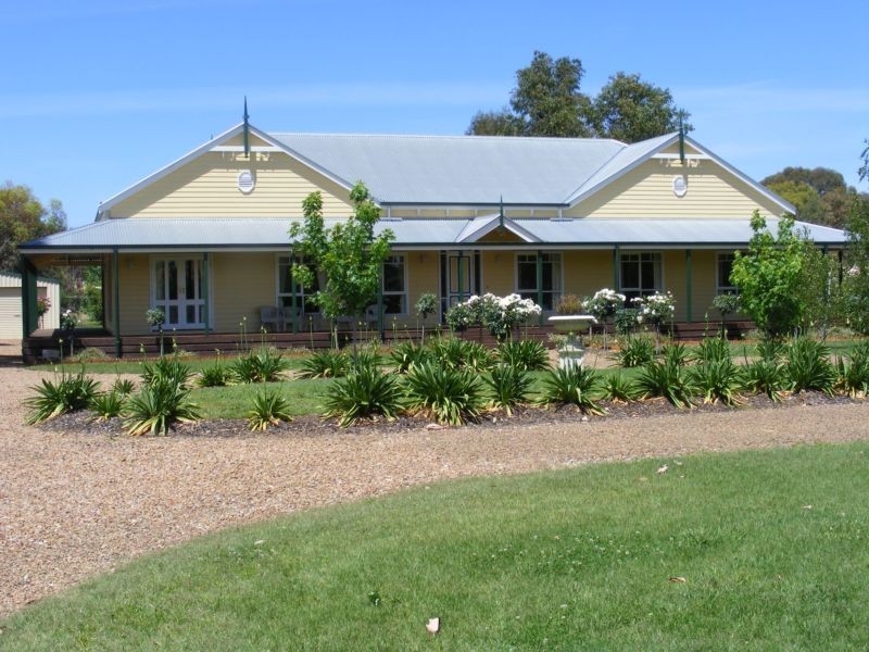 57 Aldersyde Drive, Kyabram VIC 3620