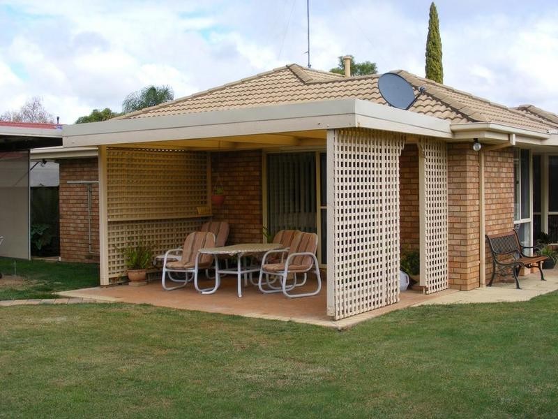 11 Byrnola Court, Kyabram VIC 3620