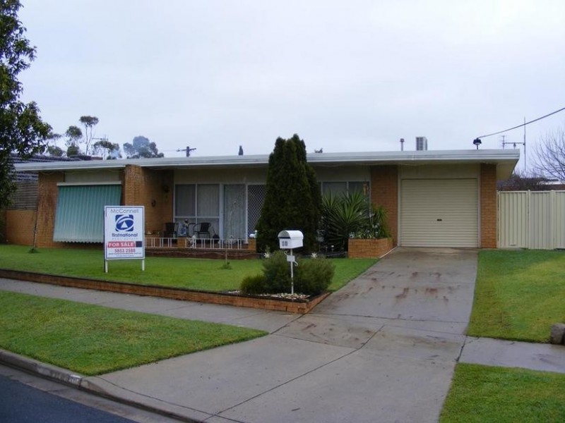 18 Tweddle Street, Kyabram VIC 3620