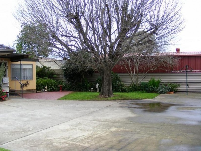 4 Doidge Court, Kyabram VIC 3620