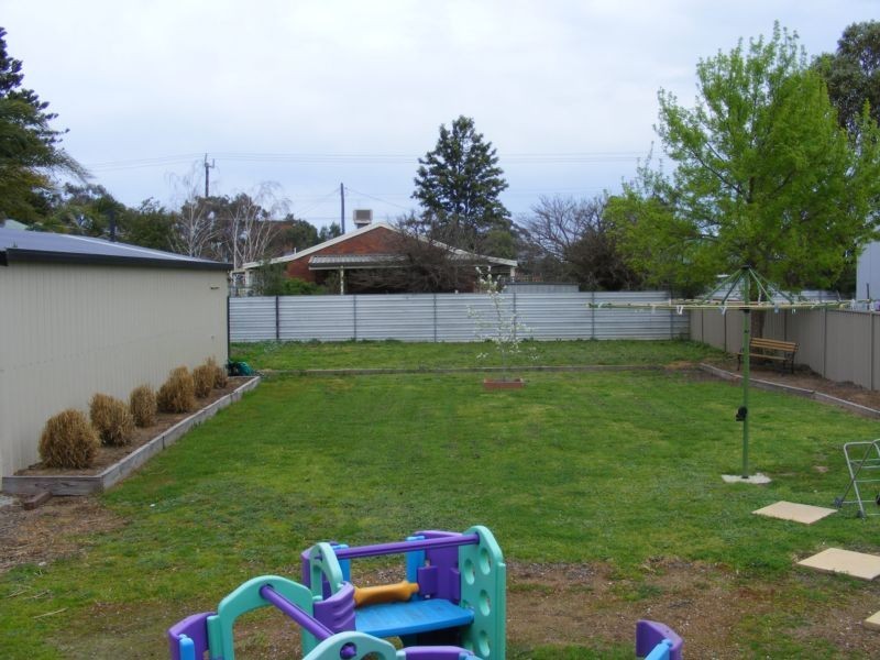 11 Sawers Ave, Kyabram VIC 3620