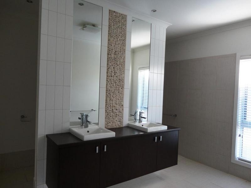 5 Tehan Avenue, Kyabram VIC 3620