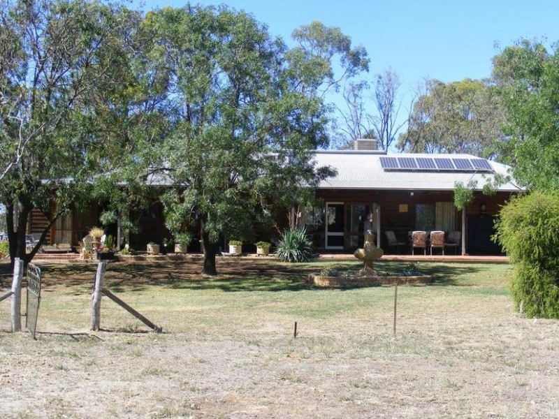 1990 Day Road, Tongala VIC 3621