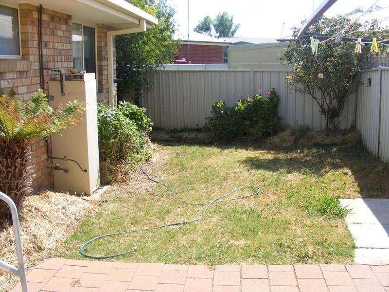 2/16 Hobbs Court, Tongala VIC 3621