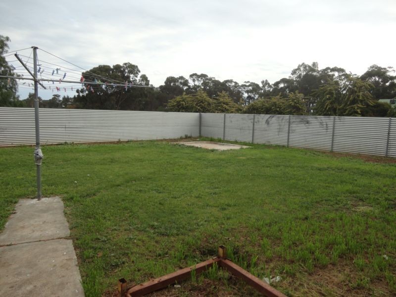10 Fenaughty, Kyabram VIC 3620