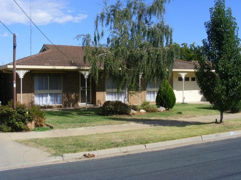 61 Bond Street, Kyabram VIC 3620