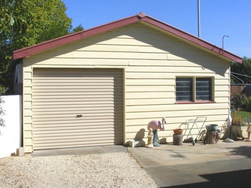 38 Fenaughty Street, Kyabram VIC 3620