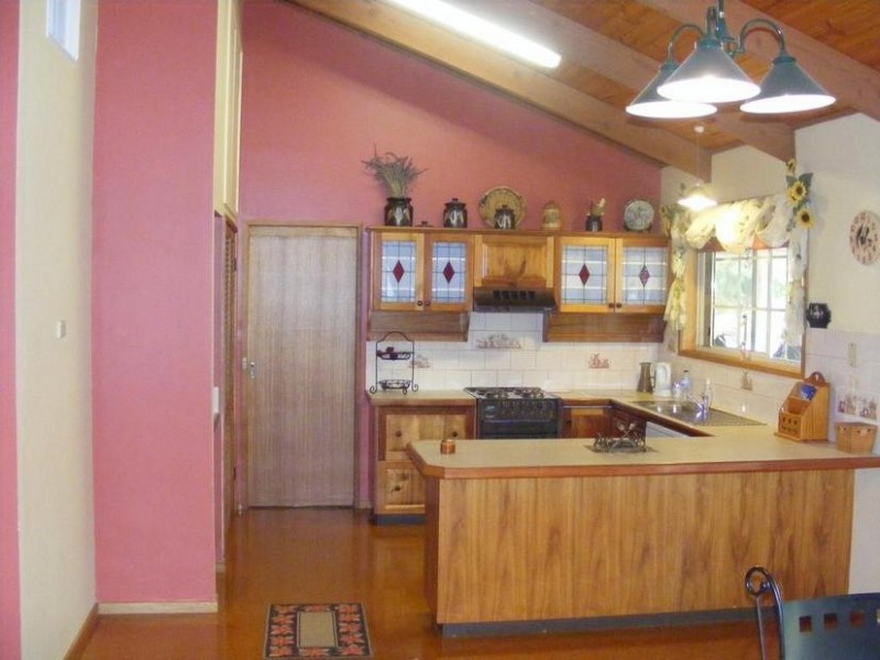 27 Tehan Avenue, Kyabram VIC 3620