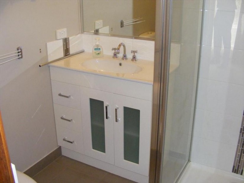 27 Tehan Avenue, Kyabram VIC 3620