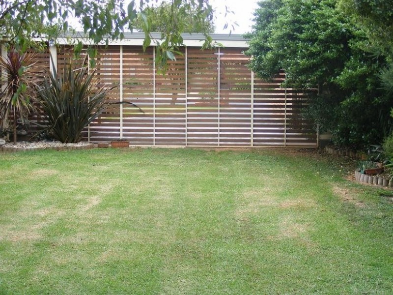 27 Tehan Avenue, Kyabram VIC 3620