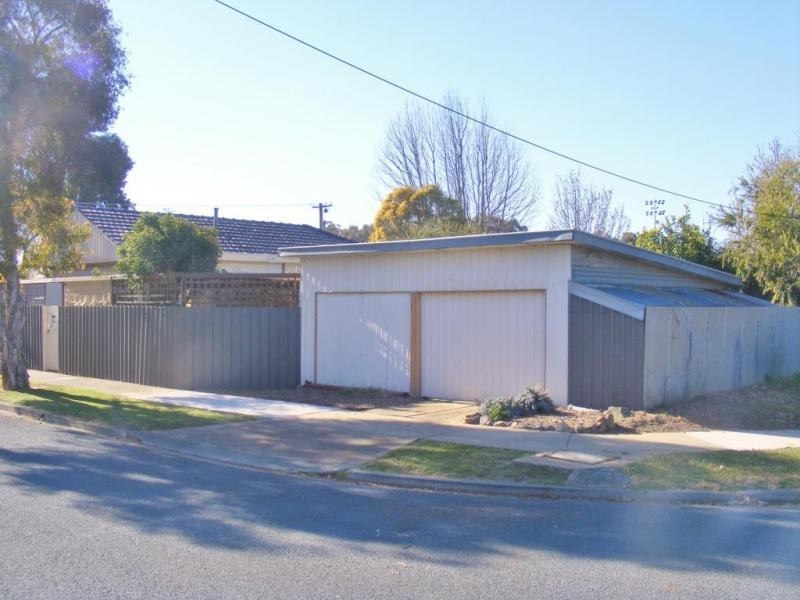 33 Dawes Road, Kyabram VIC 3620
