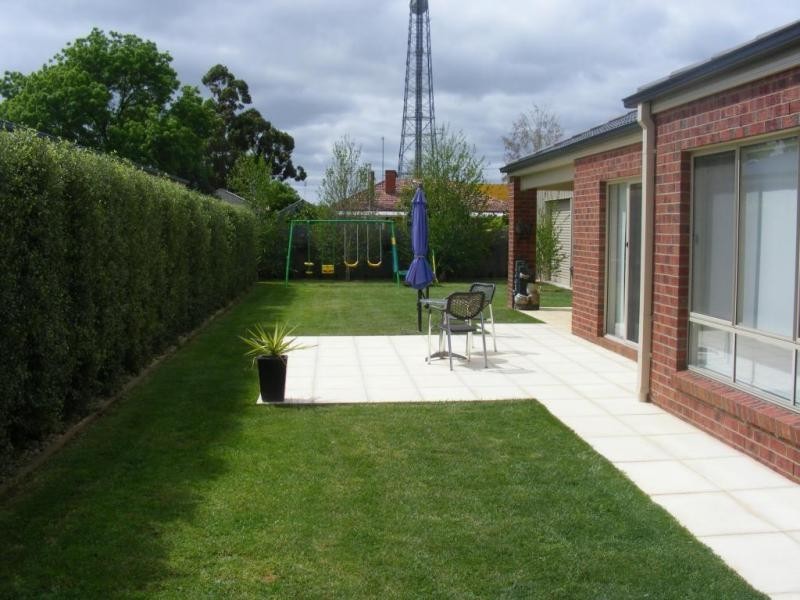 2 Unwin Street, Kyabram VIC 3620
