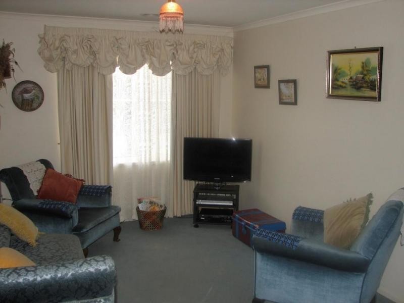 16 Kashelmara Drive, Kyabram VIC 3620