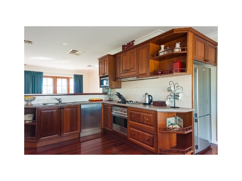 1012 Henderson Road, Tongala VIC 3621