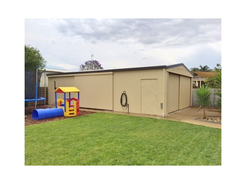 2 Oorilim Avenue, Kyabram VIC 3620