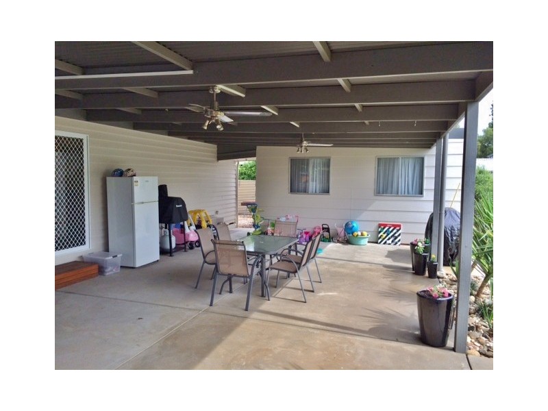 2 Oorilim Avenue, Kyabram VIC 3620