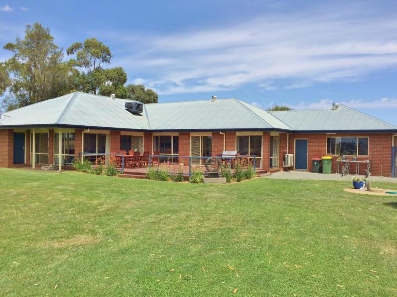 2134 Curr Road, Tongala VIC 3621