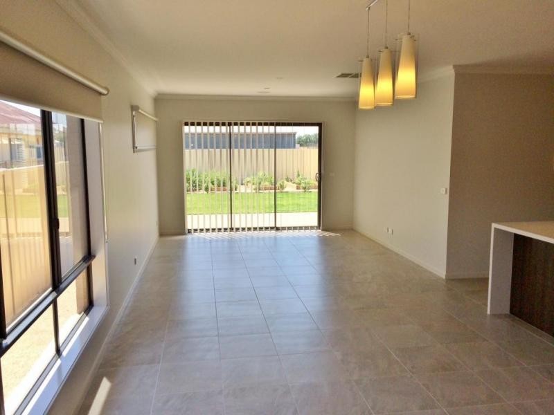 1/9 Hawkins Street, Kyabram VIC 3620