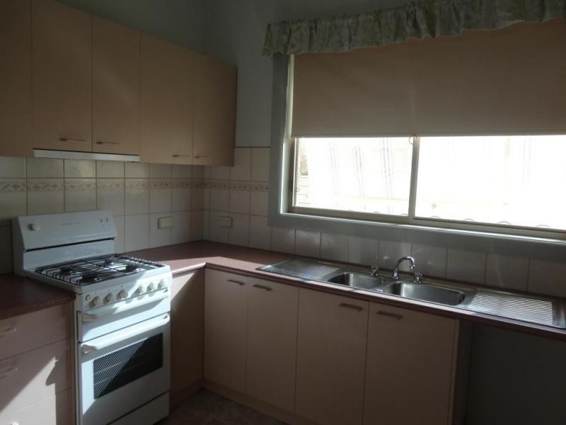 87 Fenaughty Street, Kyabram VIC 3620