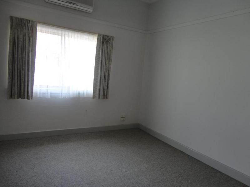 87 Fenaughty Street, Kyabram VIC 3620