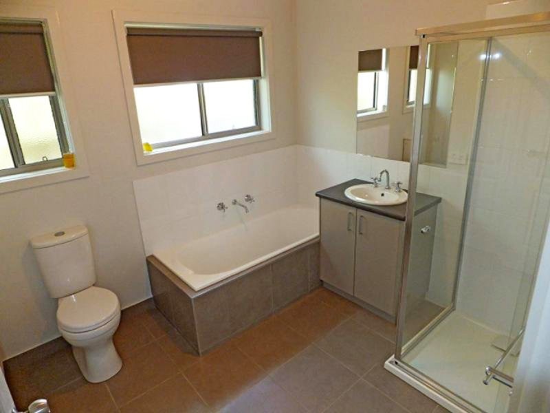 2/6 Tweddle Street, Kyabram VIC 3620